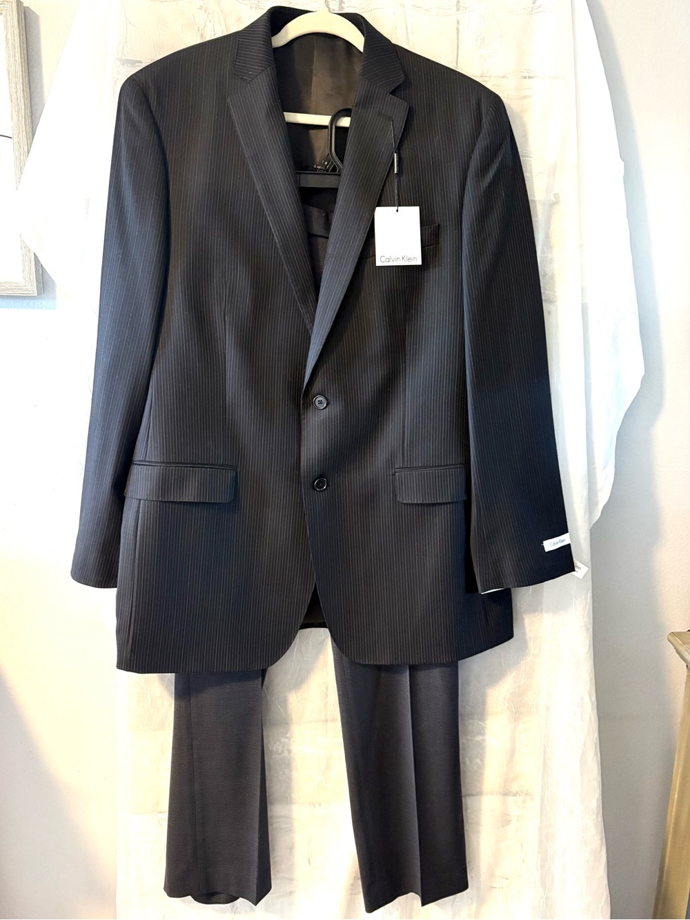 Calvin Klein Wool Pinstripe Two-Piece Suit 42L , 32W